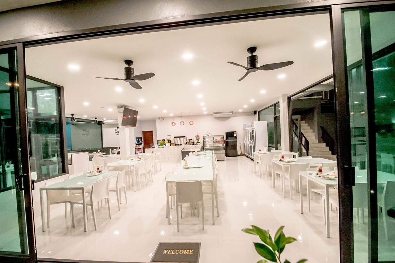 Baan Yamoo Ranong Hotel Buitenkant foto